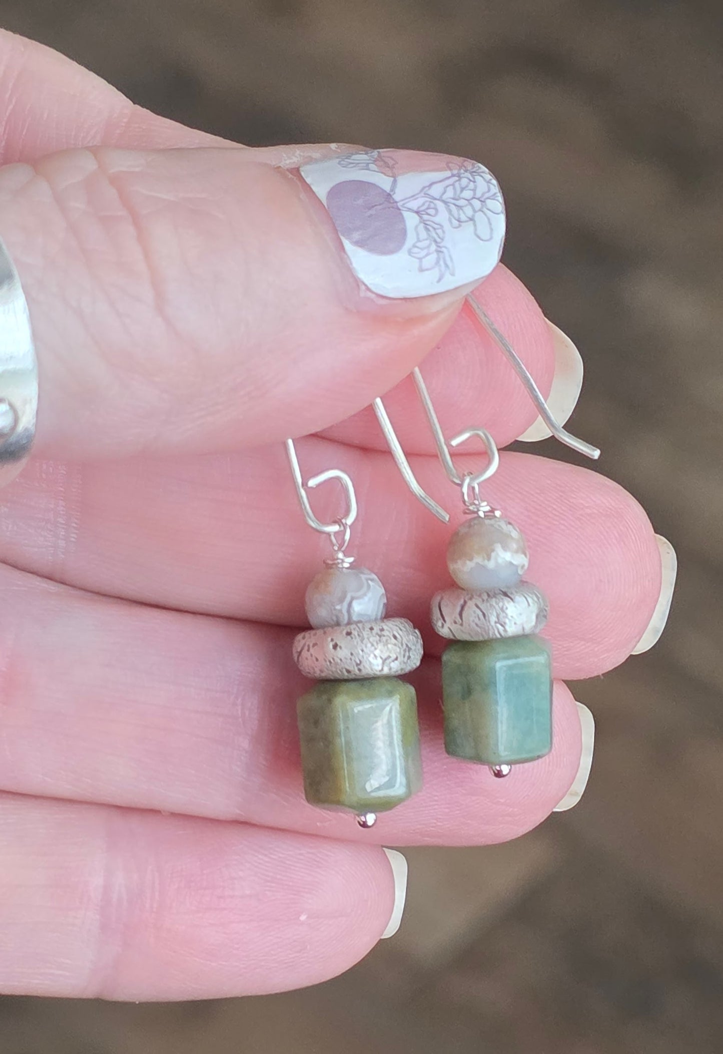 Every day dangle earrings with fine silver and agate