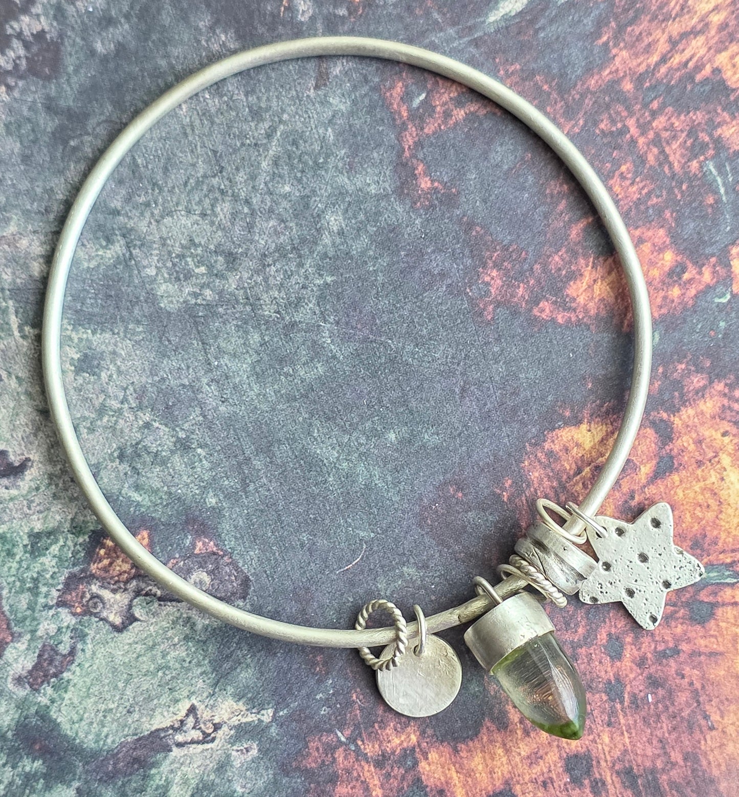 Peridot Star Bangle