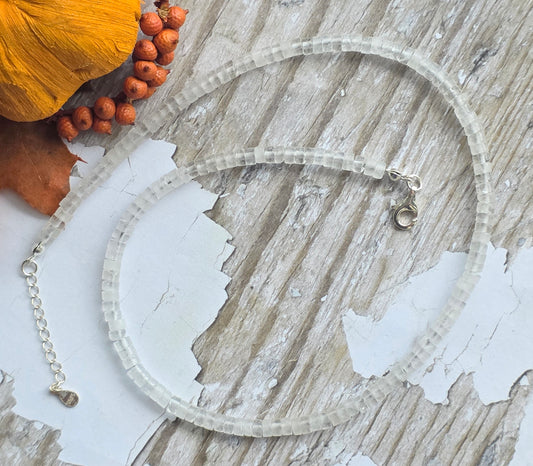 Quartz gemstone necklace