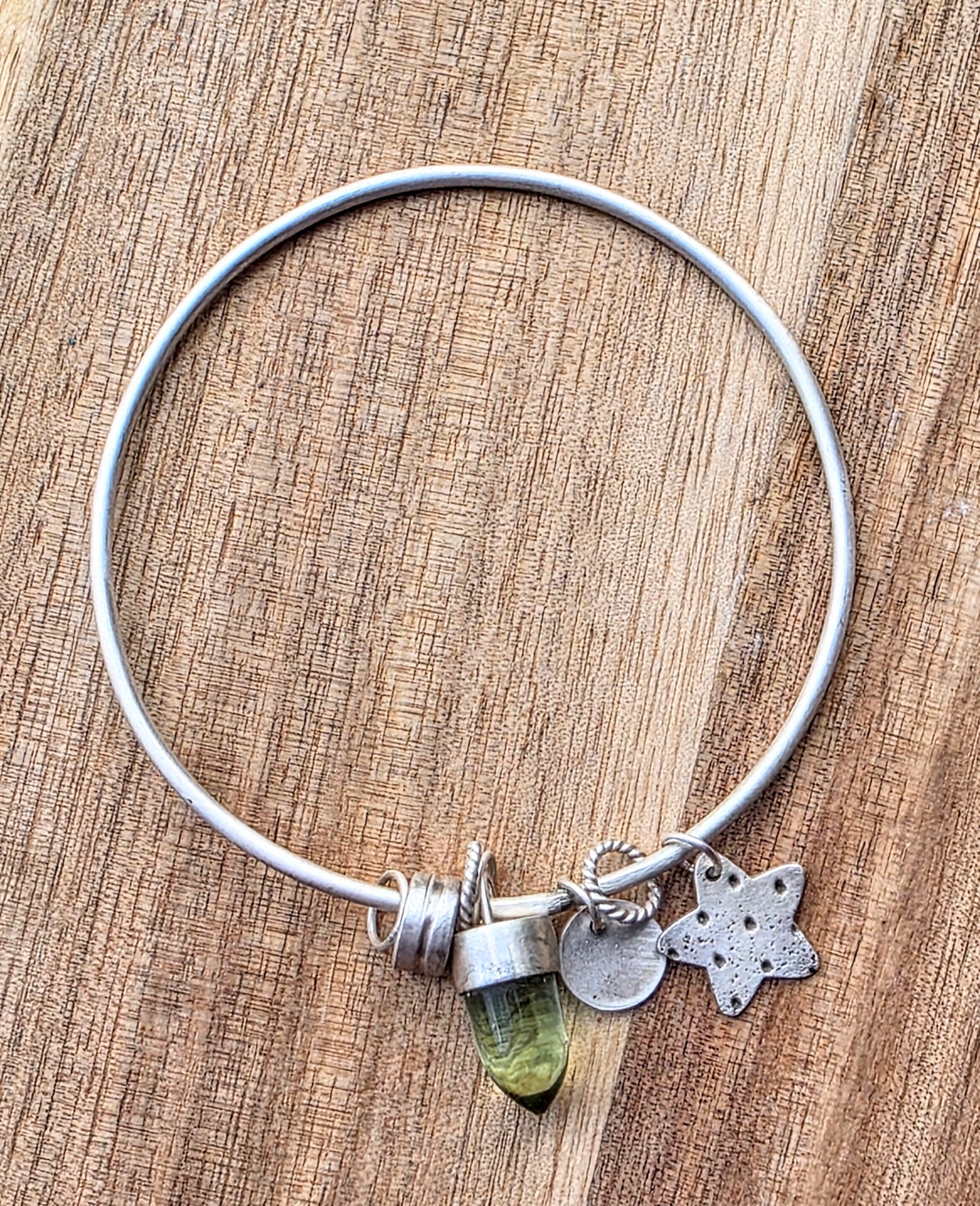 Peridot Star Bangle