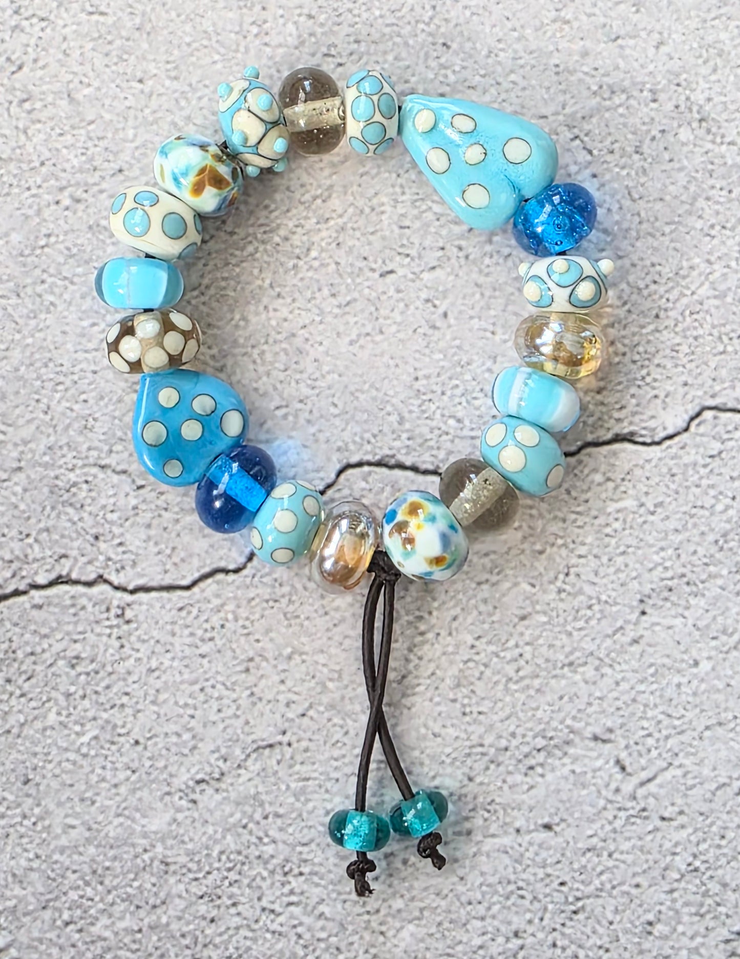 Turquoise Hearts Lampwork bead Stretch Bracelet