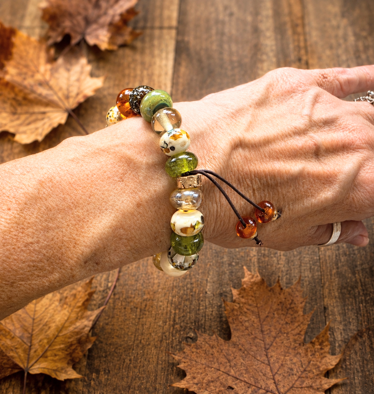 Handmade Lampwork Bead Stretch Bracelet