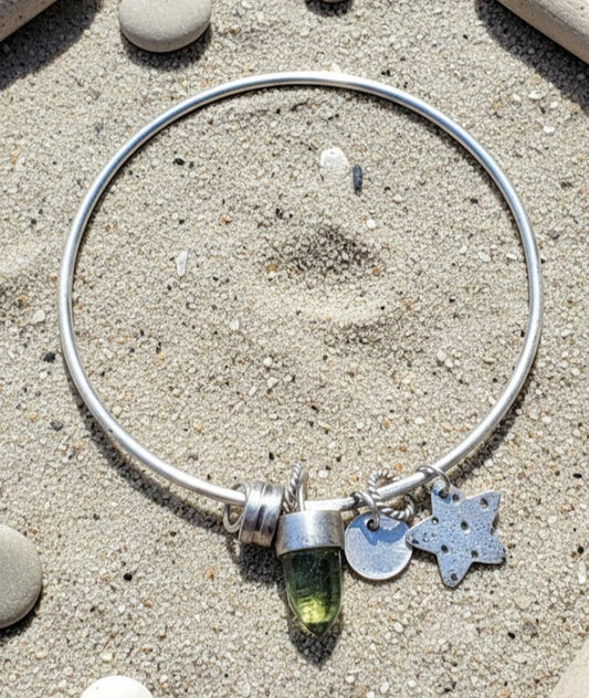 Peridot Star Bangle